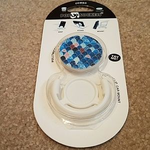 Free with any bundle! Popup Socket & Car Mount